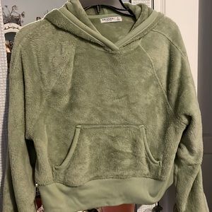 Arizona fluffy green crop sweatshirt w/hood